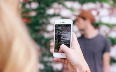 How does social influencer tracking work?